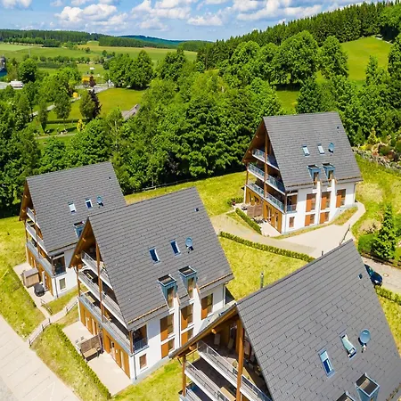Апартаменты Spacious, Modern Apartment, Ten Minutes Walk From The Centre *